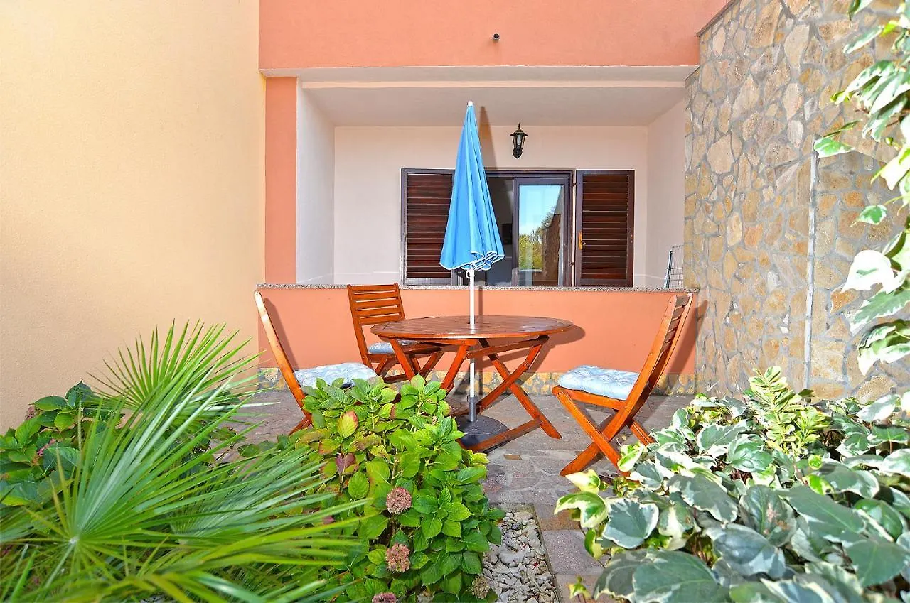 Apartment Puzar 295 Stinjan Croatia